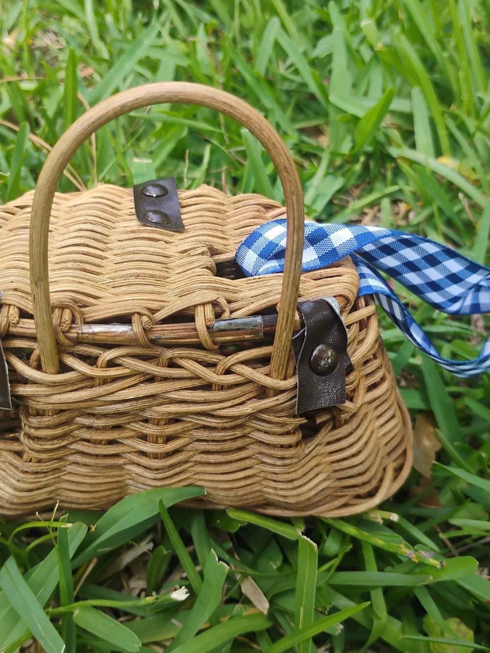 Miniature Fishing Tackle Basket Ornament - Picture 4 of 4